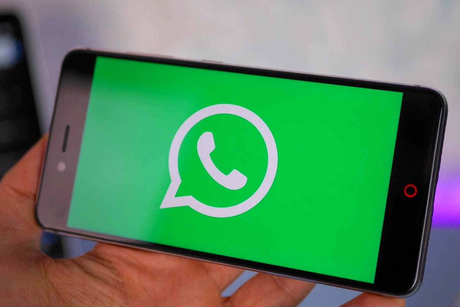 В WhatsApp появилась новая косметическая функция В WhatsApp появилась новая косметическая функция