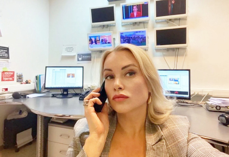 Экс-редактор Первого канала Марина Овсянникова стала корреспондентом немецкого издания Экс-редактор Первого канала Марина Овсянникова стала корреспондентом немецкого издания